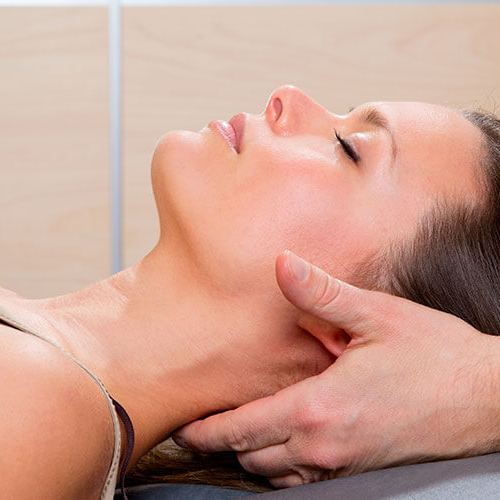physiotherapy-center-neck-pain-relief-peak-to-shore-physiotherapy-and-sports-medicine-collingwood-stayner-wasaga-beach-on