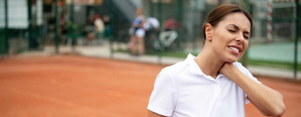 Treating Frozen Shoulder with Physiotherapy Techniques